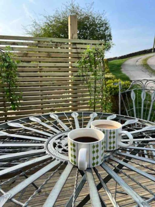 Luxurious 2 Bedroom Holiday Cottage Embsay Exteriér fotografie